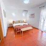 Vila Mia - Peerless Bond Albufeira