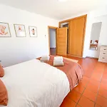 Vila Mia - Peerless Bond Albufeira