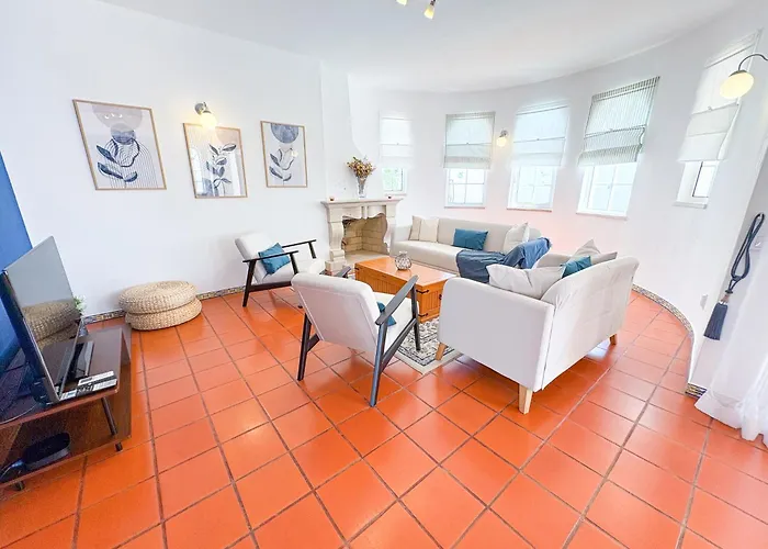 Mia - Peerless Bond Villa Albufeira