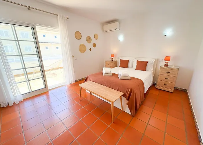 וילה Mia - Peerless Bond *